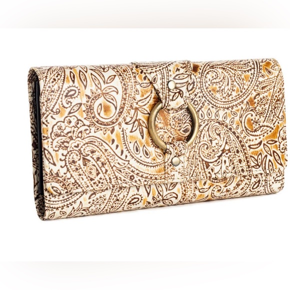 Myra Women’s full size leather wallet.  Full size Wallet Myra Wallet NWT - Picture 2 of 5